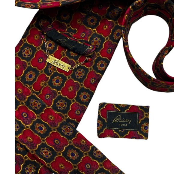 BRIONI Black/Burgundy Geometric Silk LUXURY Tie HANDMADE ITALY - Picture 6 of 7